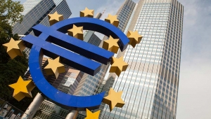 Euro bölgesi büyümesi beklentilerin hafif altında
