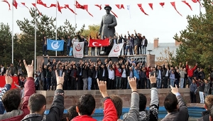 Yüksekova şehitleri için yürüdüler