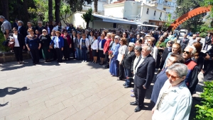 Zübeyde Hanım, kabri başında anıldı