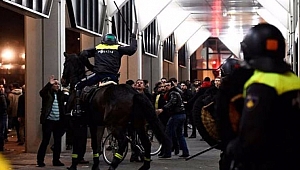 Rotterdam'da yaşananların hesabı soruldu