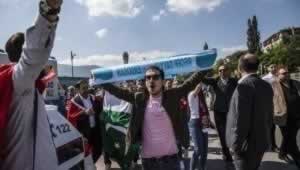 Avrupalı Türkler, Cumhurbaşkanı Erdoğan için Saraybosna'ya akın etti