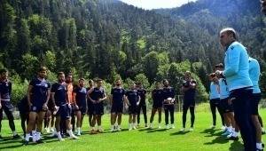 Başakşehir hazırlıklarına devam ediyor