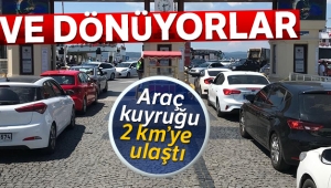 Çanakkale'de feribot kuyruğu 2 kilometreye ulaştı