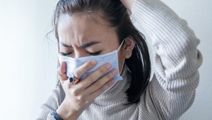 Koronavirüs nasıl bulaşır? Maske hangi durumda takılmalı?