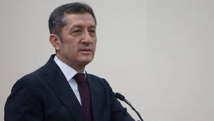 Son dakika: Bakan Selçuk'tan uzaktan eğitim açıklaması