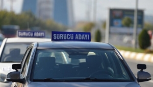 Son dakika: Sürücü kursları sınavları mart sonuna kadar ertelendi