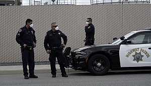 California'da koronavirüs salgınına rağmen düzenlenen partide silahlı saldırı: 6 yaralı