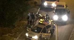 Polisle motosikletli şahıs arasındaki kovalamaca kamerada