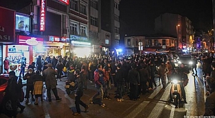 Uysal: Salgın yönetiminde tehlike çanları çalıyor