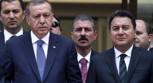 Ali Babacan, IMF üzerinden kendisini eleştiren Cumhurbaşkanı Erdoğan'a yanıt verdi
