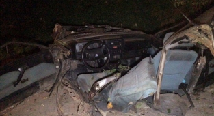 Bursa'da otomobil ikiye bölündü! 2’si ağır 5 yaralı