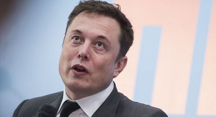Elon Musk, çocuğu X Æ A-12’nin adını unuttu