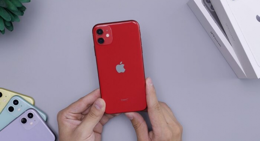 İddia: Apple katlanabilir iPhone için Samsung'un kapısını çaldı!