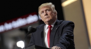 Trump Corona Paketi Görüşmelerini Bitirdi