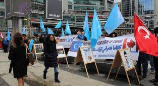 Kanada, Çin'in Uygur Türklerine olan uygulamalarını 'soykırım' olarak tanıdı