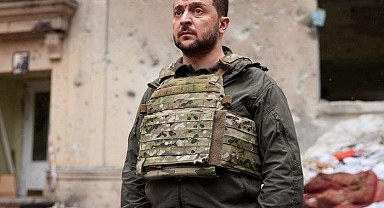 Savaşın başından bu yana bir ilk! Ukrayna Devlet Başkanı Zelenskiy'den kritik bölgeye ziyaret