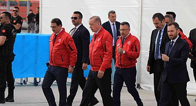 Cumhurbaşkanı Erdoğan: "Ülkemizin yeri doldurulamaz konumu anlaşıldıkça şu anda siyasi sebeplerle soğuk bakanlar da mutlaka politikalarını değiştirecekler"