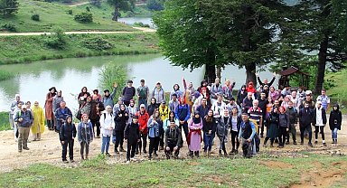 Doğa yürüyüşleri Karagöl'de devam etti