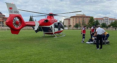 Kalp rahatsızlığı geçiren adam hava ambulansıyla alındı