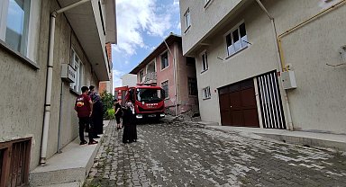 Metruk binada korkutan yangın