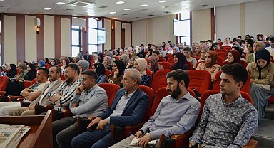 Niğde'de İslami İlimler Fakültesi 1. Öğrenci Paneli yapıldı
