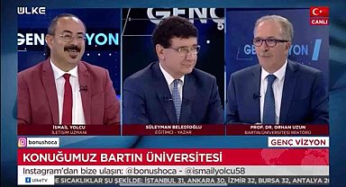 Rektör Uzun: "Öğrenci odaklı eğitim-öğretim, öğrencilerimizin ideallerindeki gelecek için önemli fırsatlar sunmaktadır"