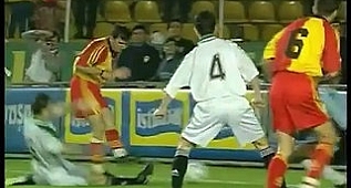 Bir efsane 10 gol - Gheorghe Hagi